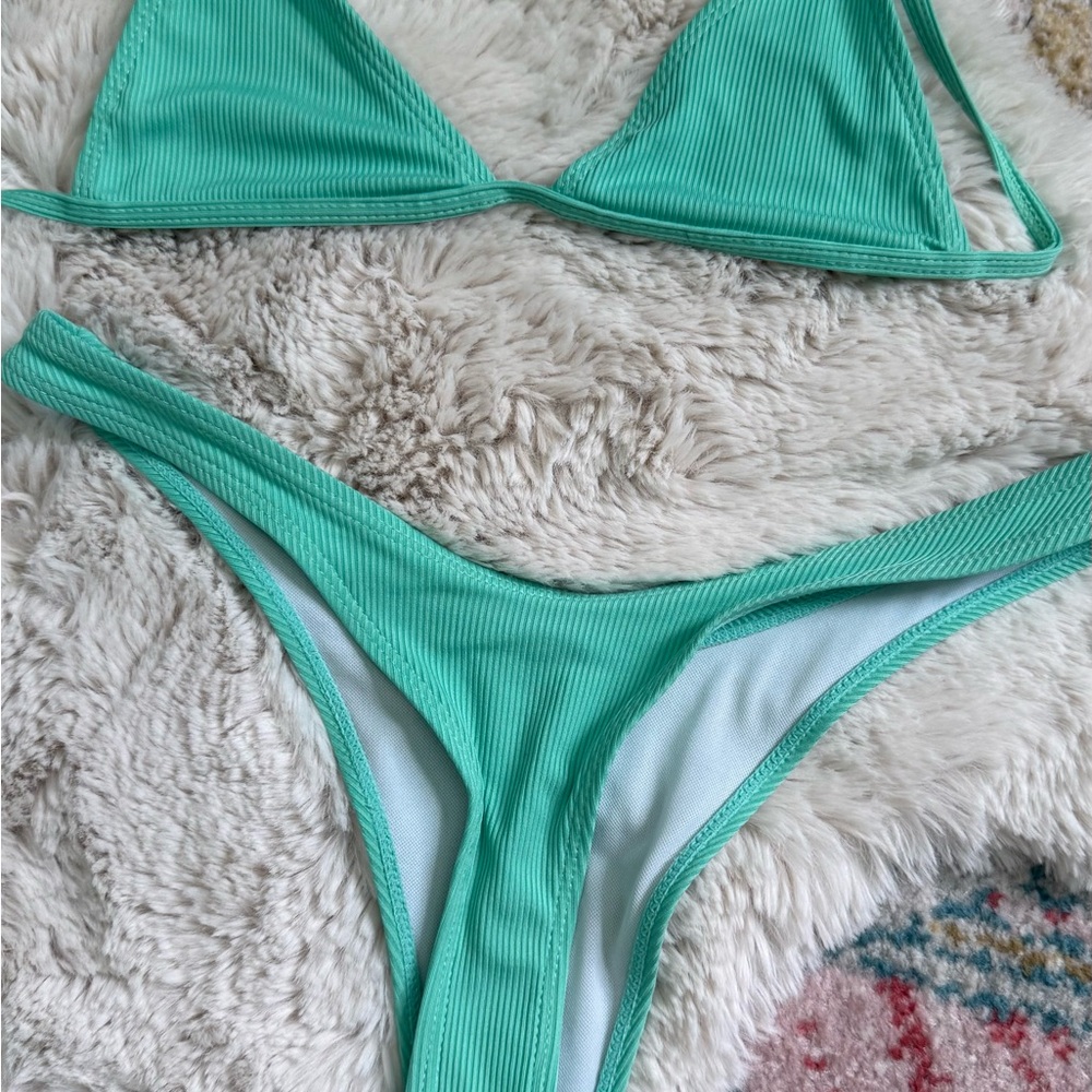 Mint Green Ribbed Bikini Set - Picture 2 of 2